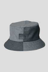 Buckethat gris