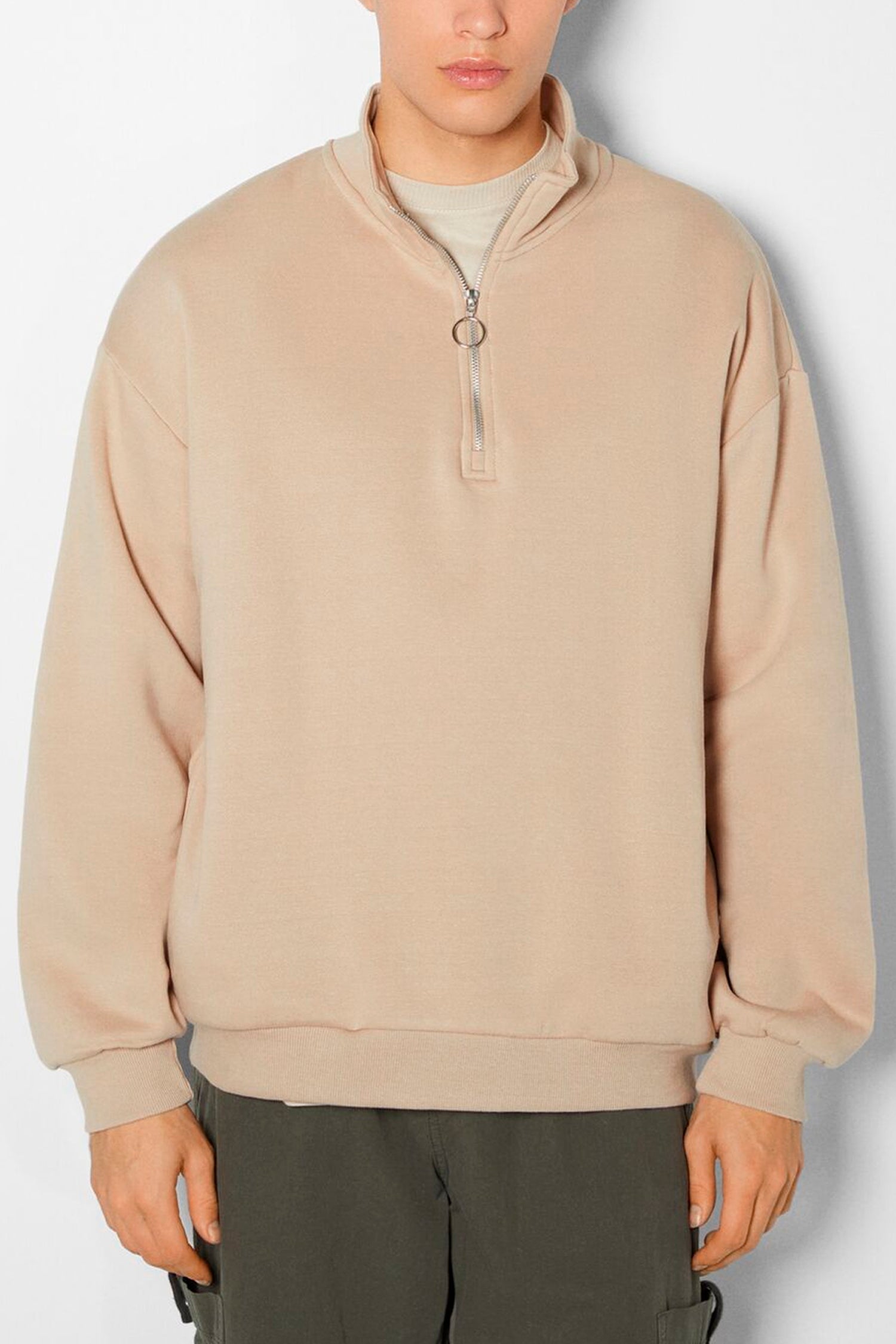 Sudadera oversize cuello alto1